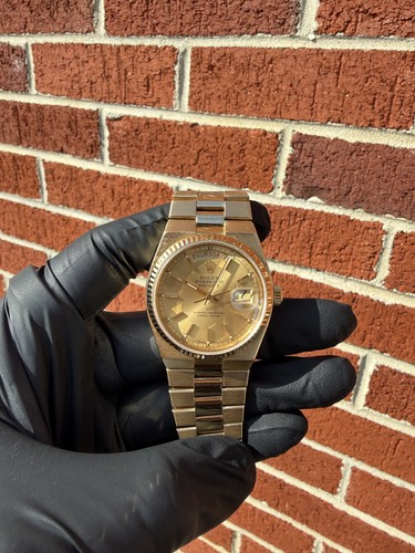 Rolex Day-Date Oysterquartz