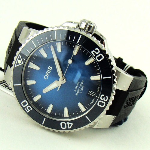 Oris Aquis Date Calibre 400