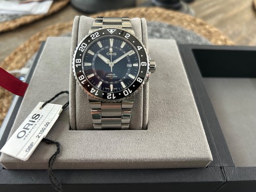 Oris Aquis GMT Date